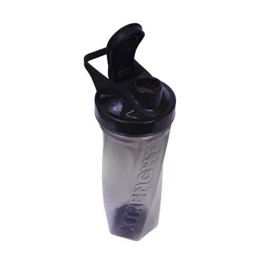 SHAKER x 600 cc XTRENGHT NUTRITION